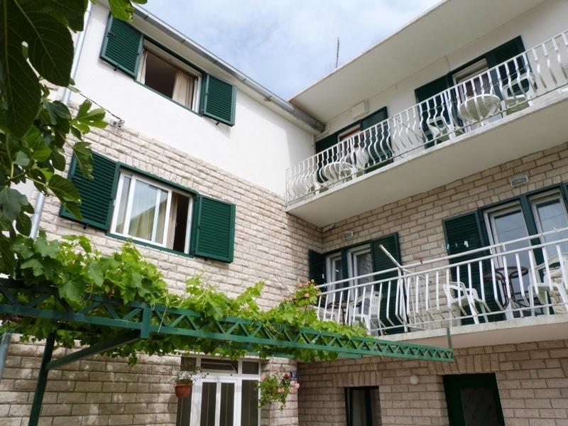 Apartments Villa Antony Drvenik  Luaran gambar