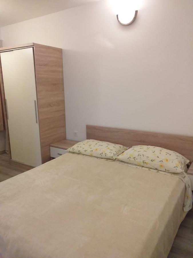 Apartments Villa Antony Drvenik  Luaran gambar